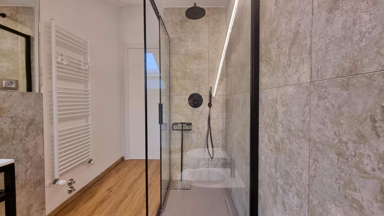 Roma 30 - Poema Apartment Триест Екстериор снимка