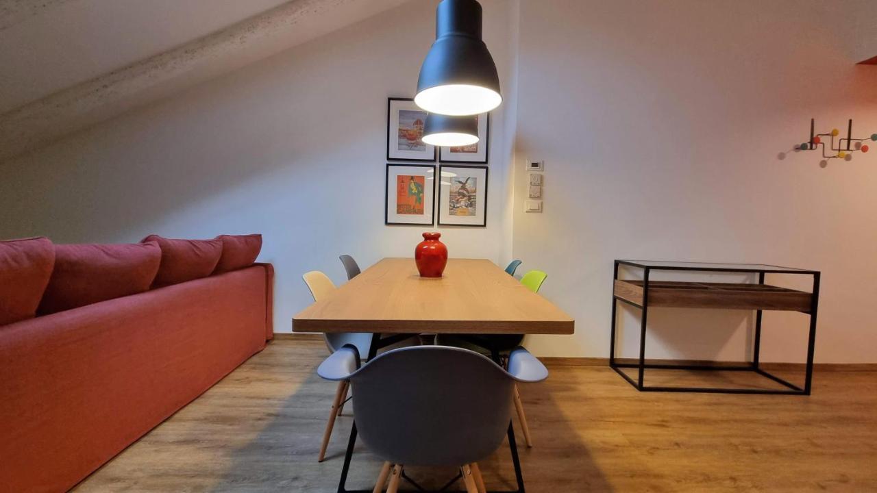 Roma 30 - Poema Apartment Триест Екстериор снимка