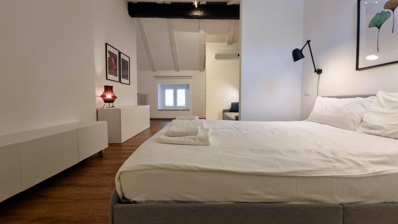 Roma 30 - Poema Apartment Триест Екстериор снимка